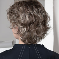 PARRUCCA VILLANA CAPELLI CORTI MOSSI