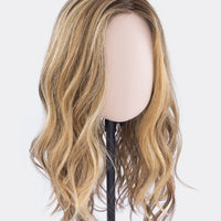 TOPPER STREAM CAPELLI IN FIBRA TERMORESISTENTE LUNGHI MOSSI