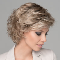 PARRUCCA DAILY CAPELLI CORTI RICCI