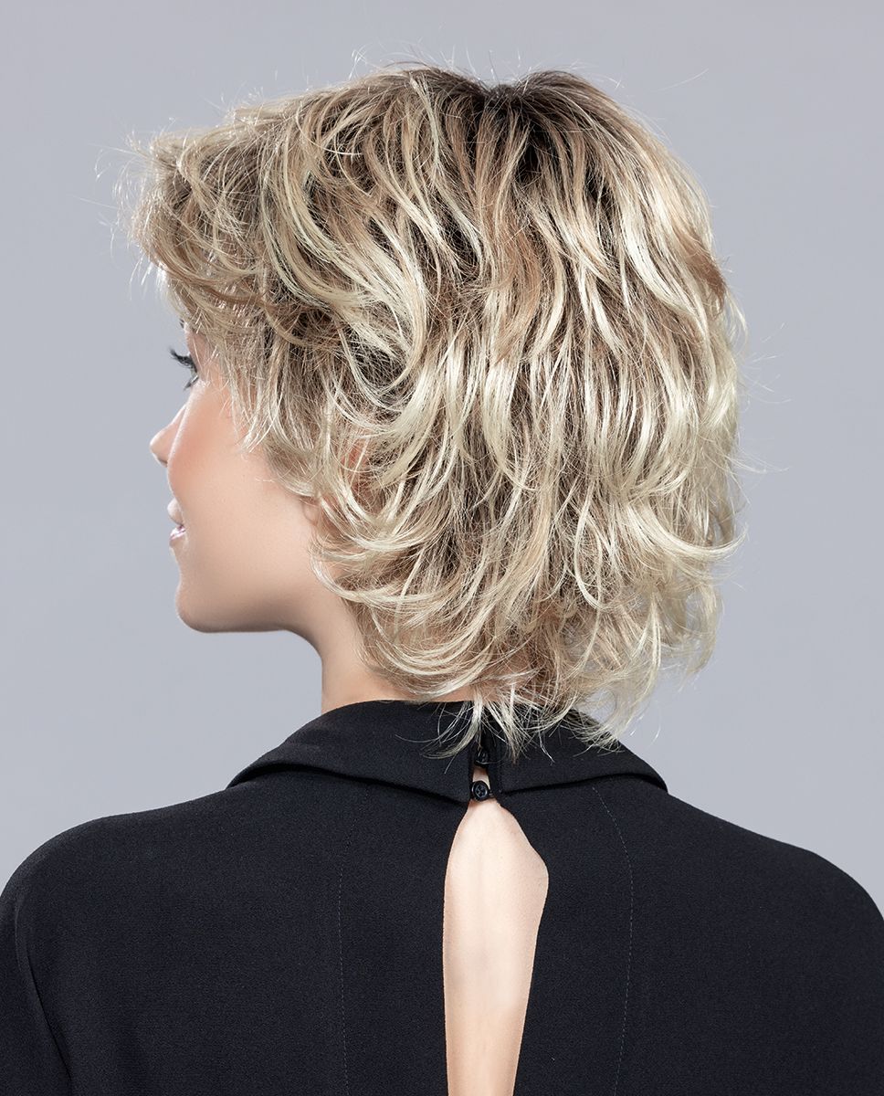 PARRUCCA DAILY CAPELLI CORTI RICCI