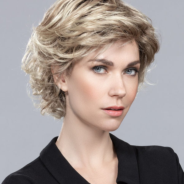 PARRUCCA DAILY CAPELLI CORTI RICCI
