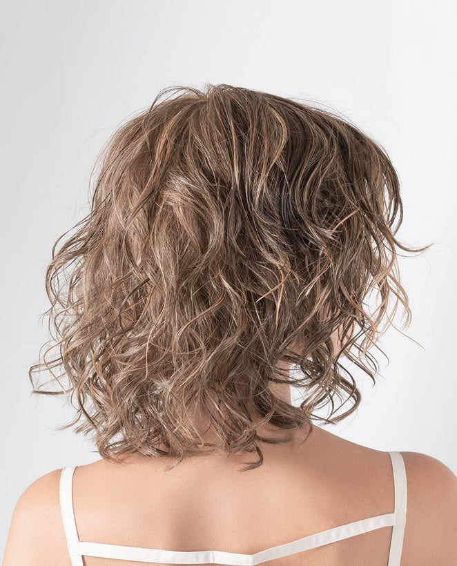 PARRUCCA ECLAT CAPELLI MEDI MOSSI IN FIBRA TERMORESISTENTE