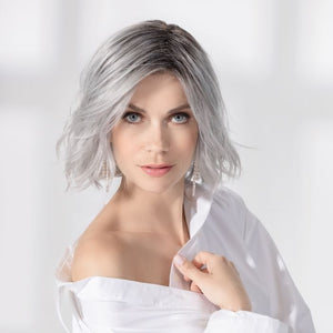 grigio metallico metallic grey rooted