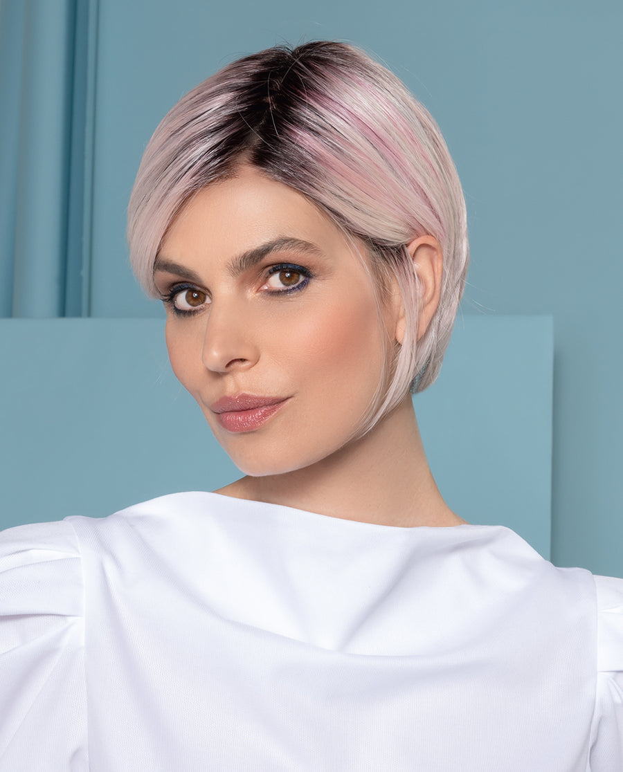 PARRUCCA ALETTA CAPELLI CORTI LISCI FIBRA TERMORESISTENTE