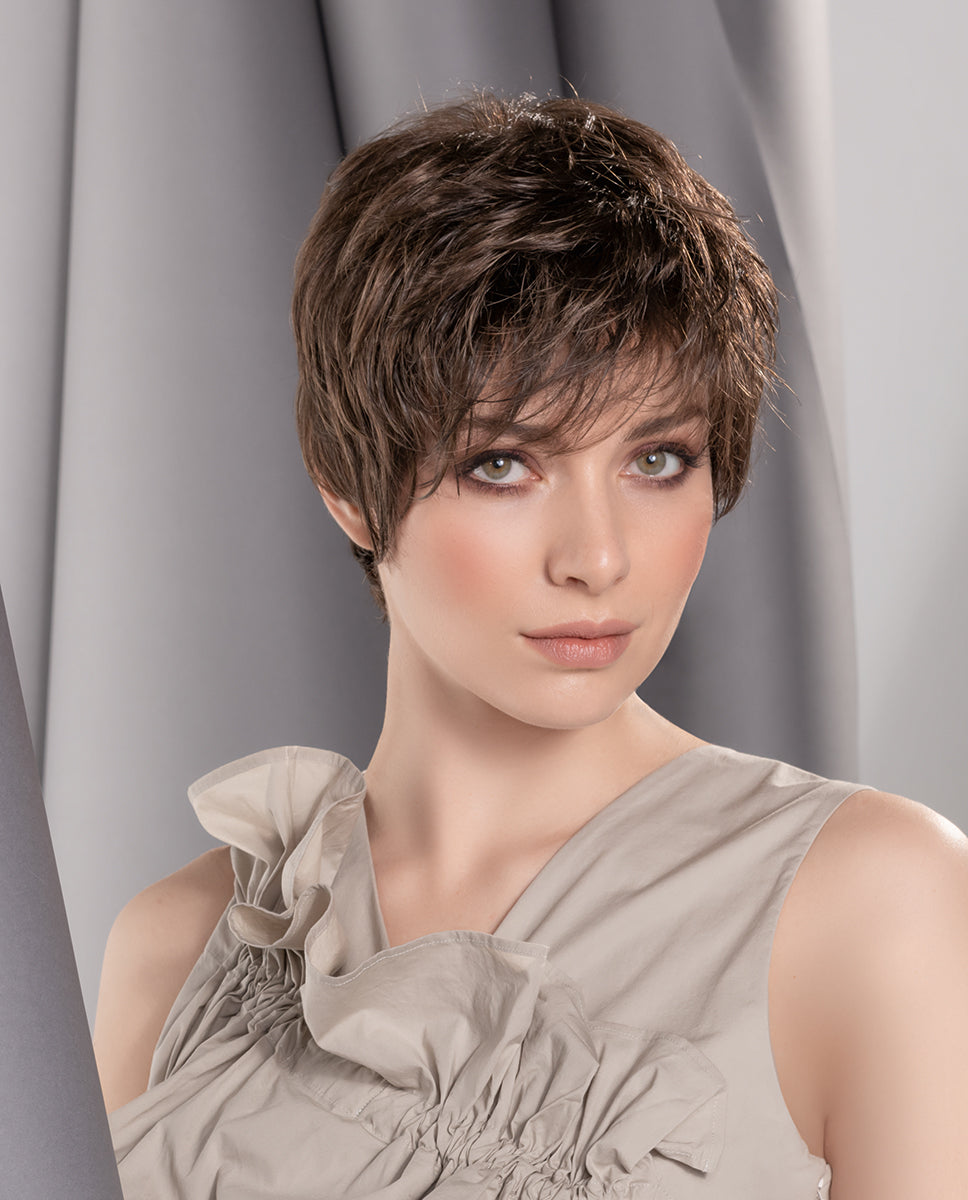 PARRUCCA BARI MONO CAPELLI CORTI LISCI