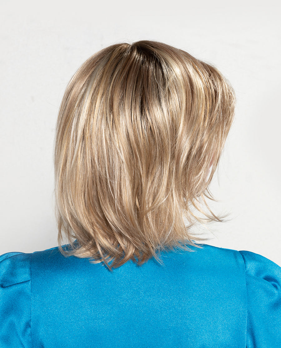 PARRUCCA LONDON SUPER CAPELLI MEDI LISCI