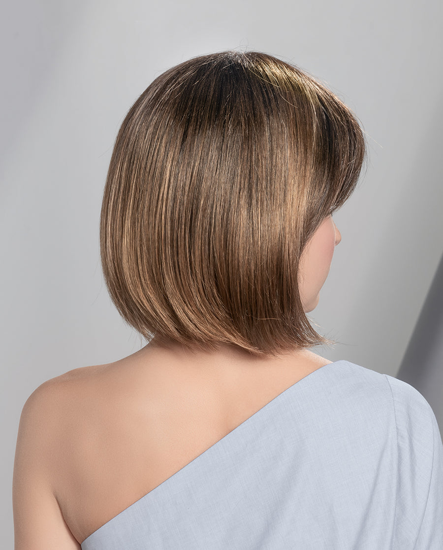PARRUCCA MONZA HI CAPELLI MEDI LISCI IN FIBRA TERMORESISTENTE