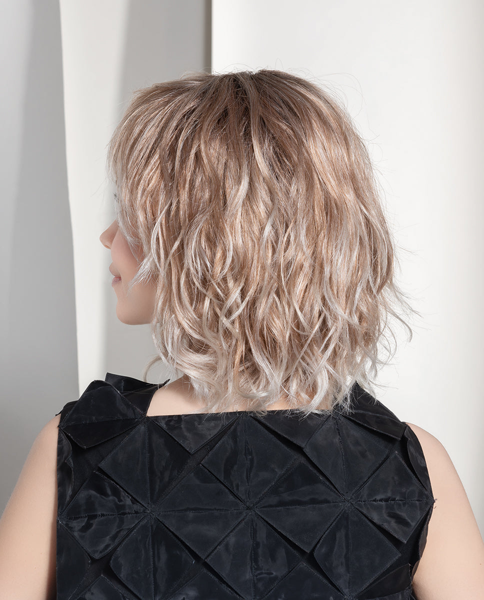PARRUCCA PERLA CAPELLI MEDI RICCI