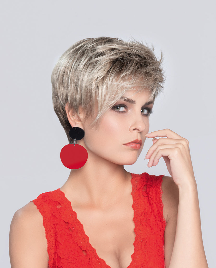 PARRUCCA POINT CAPELLI CORTI LISCI