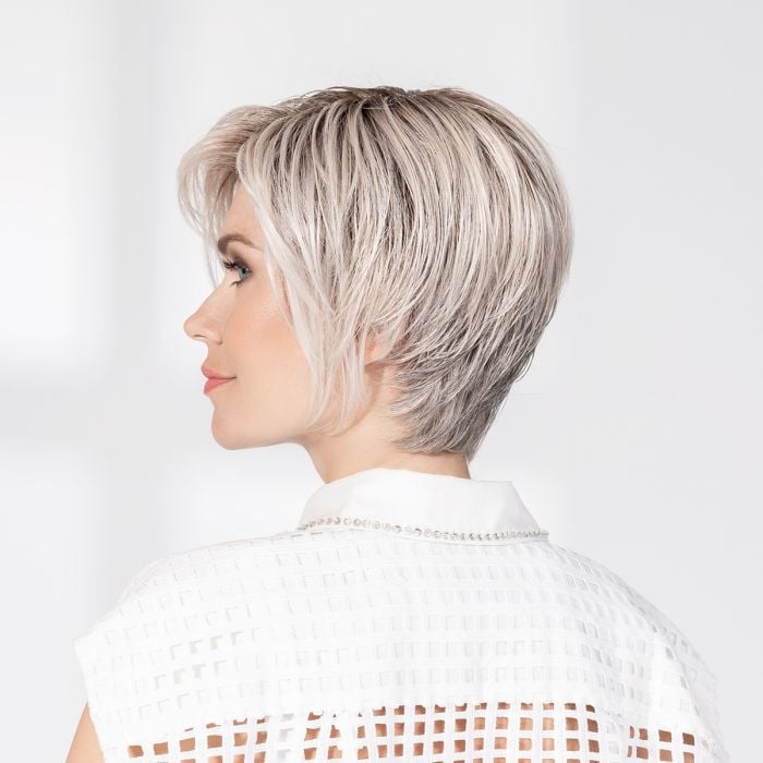 PARRUCCA GLAM SOFT CAPELLI CORTI LISCI IN FIBRA TERMORESISTENTE