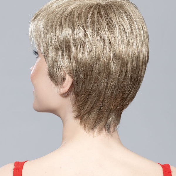 PARRUCCA LIZA SMALL DELUXE CAPELLI CORTI LISCI