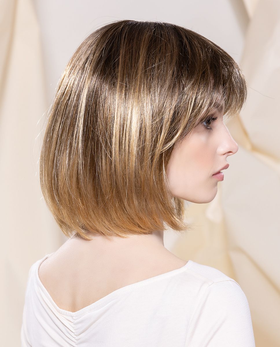 PARRUCCA MONZA HI CAPELLI MEDI LISCI IN FIBRA TERMORESISTENTE