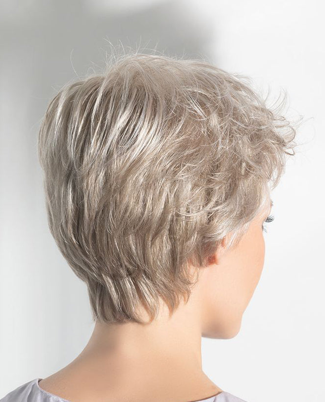 PARRUCCA POSH CAPELLI CORTI MOSSI