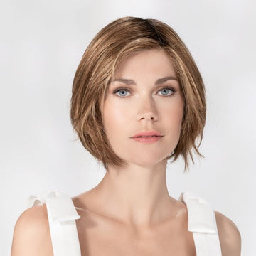 PARRUCCA STAR DELUXE CAPELLI MEDI  LISCI