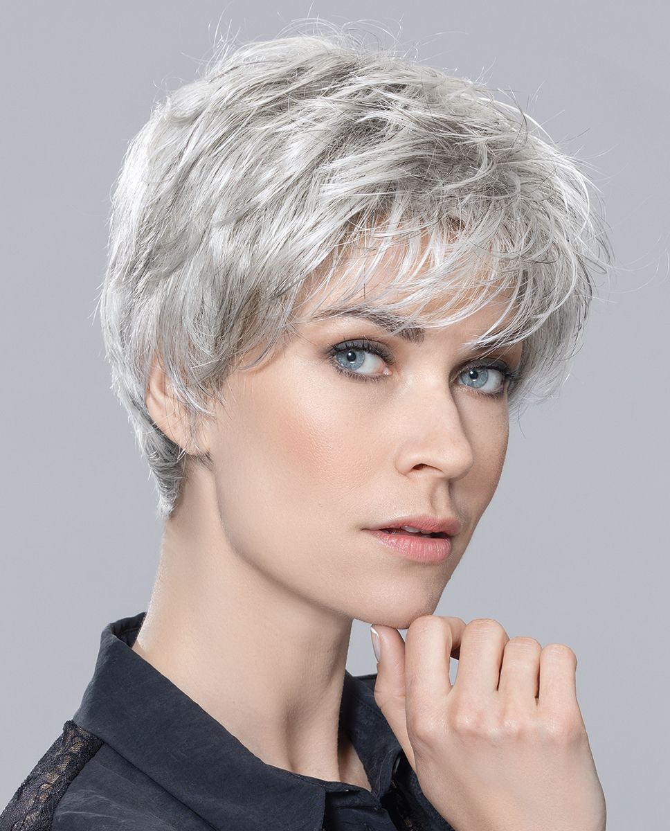 PARRUCCA ZIZI CAPELLI CORTI LISCI