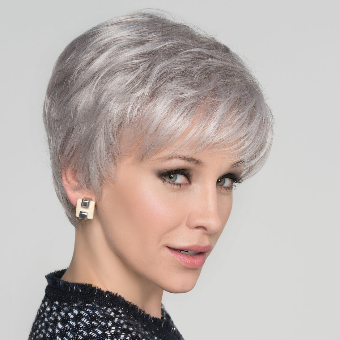 PARRUCCA CARA 100 DELUXE CAPELLI CORTI LISCI