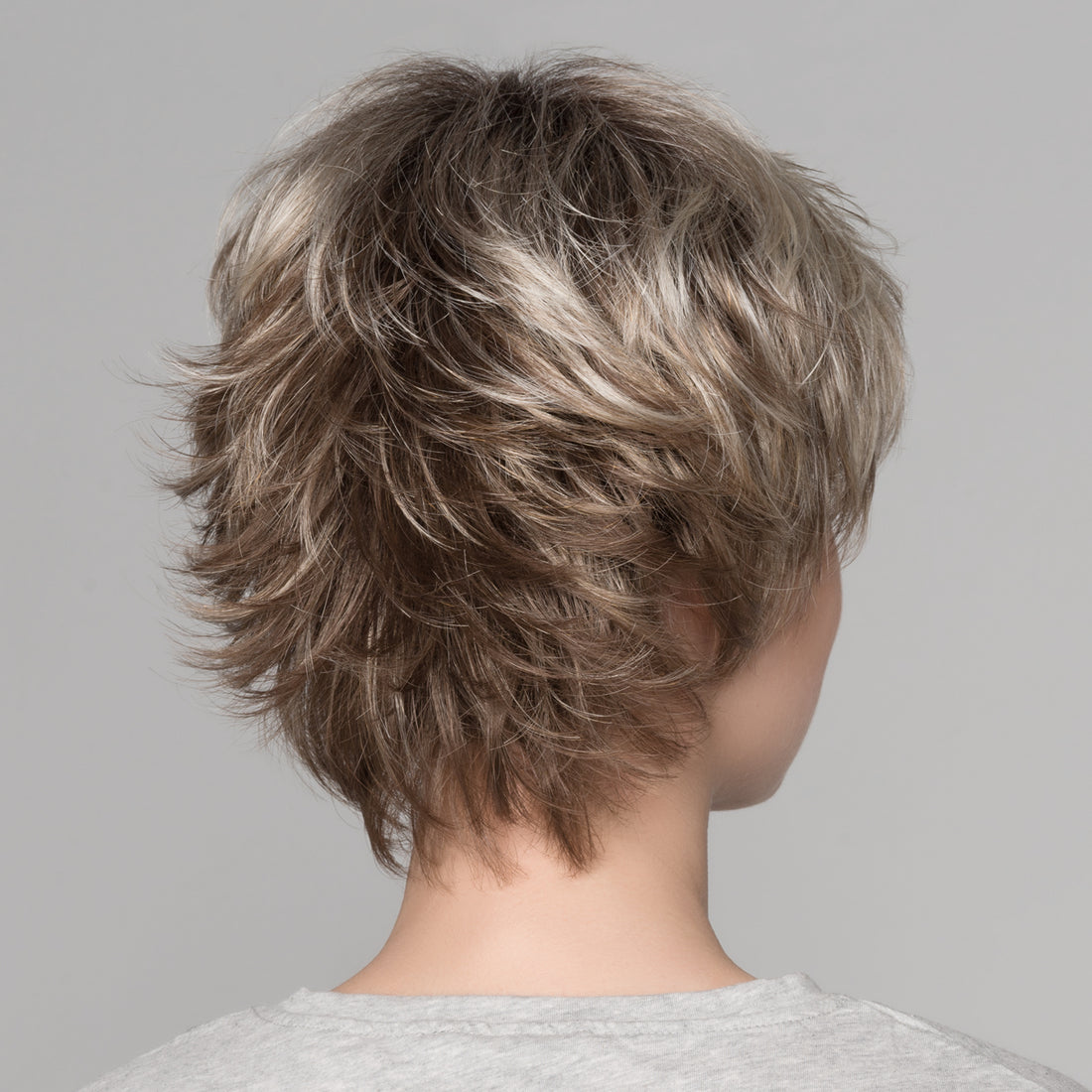 PARRUCCA CLUB 10 CAPELLI CORTI LISCI