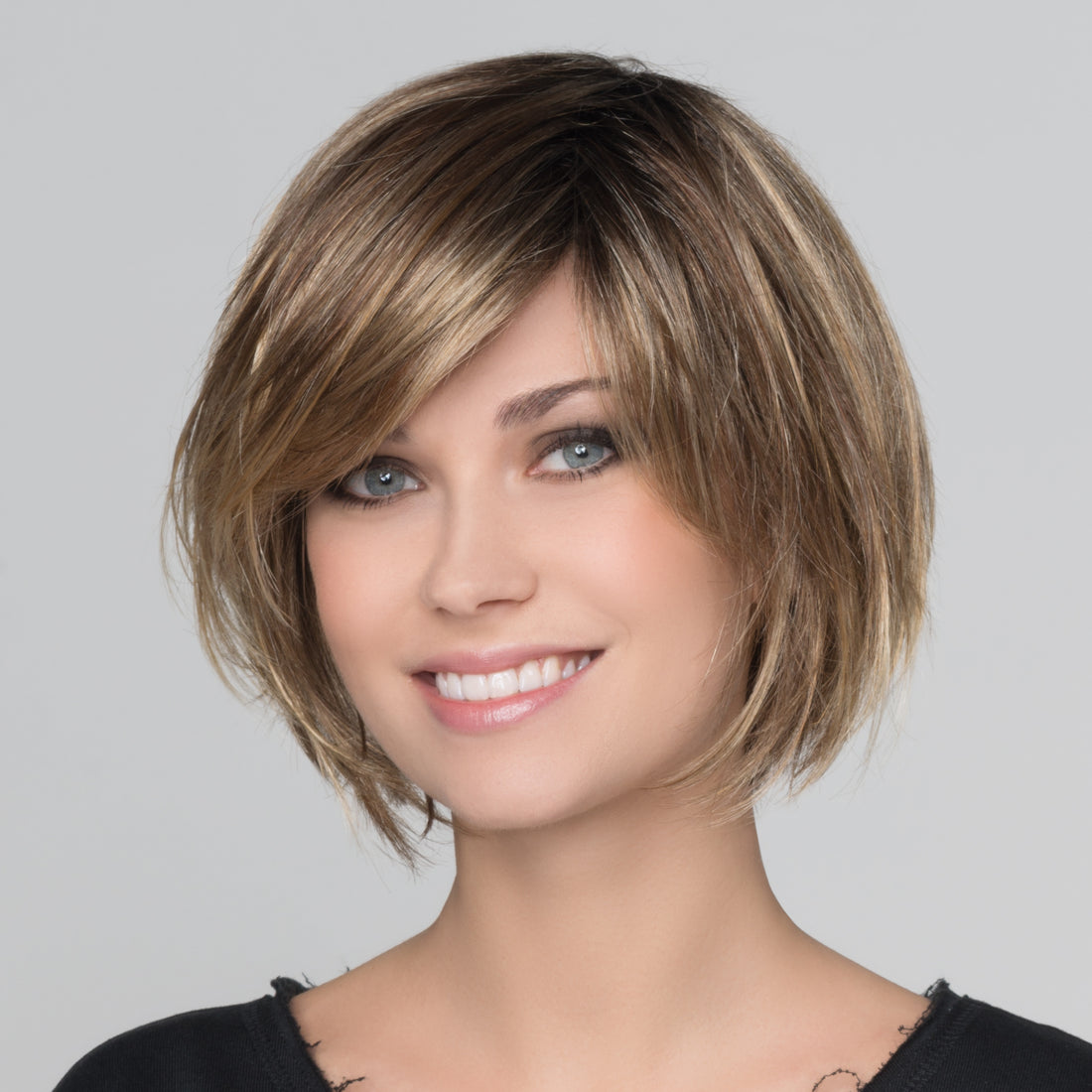PARRUCCA FRESH CAPELLI CORTI LISCI